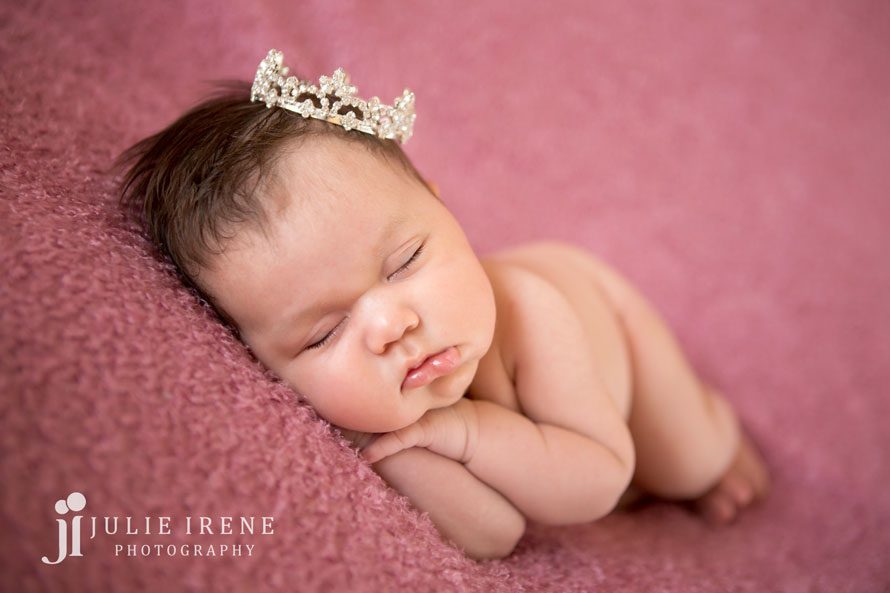 princess newborn photographer Leila San Clemente