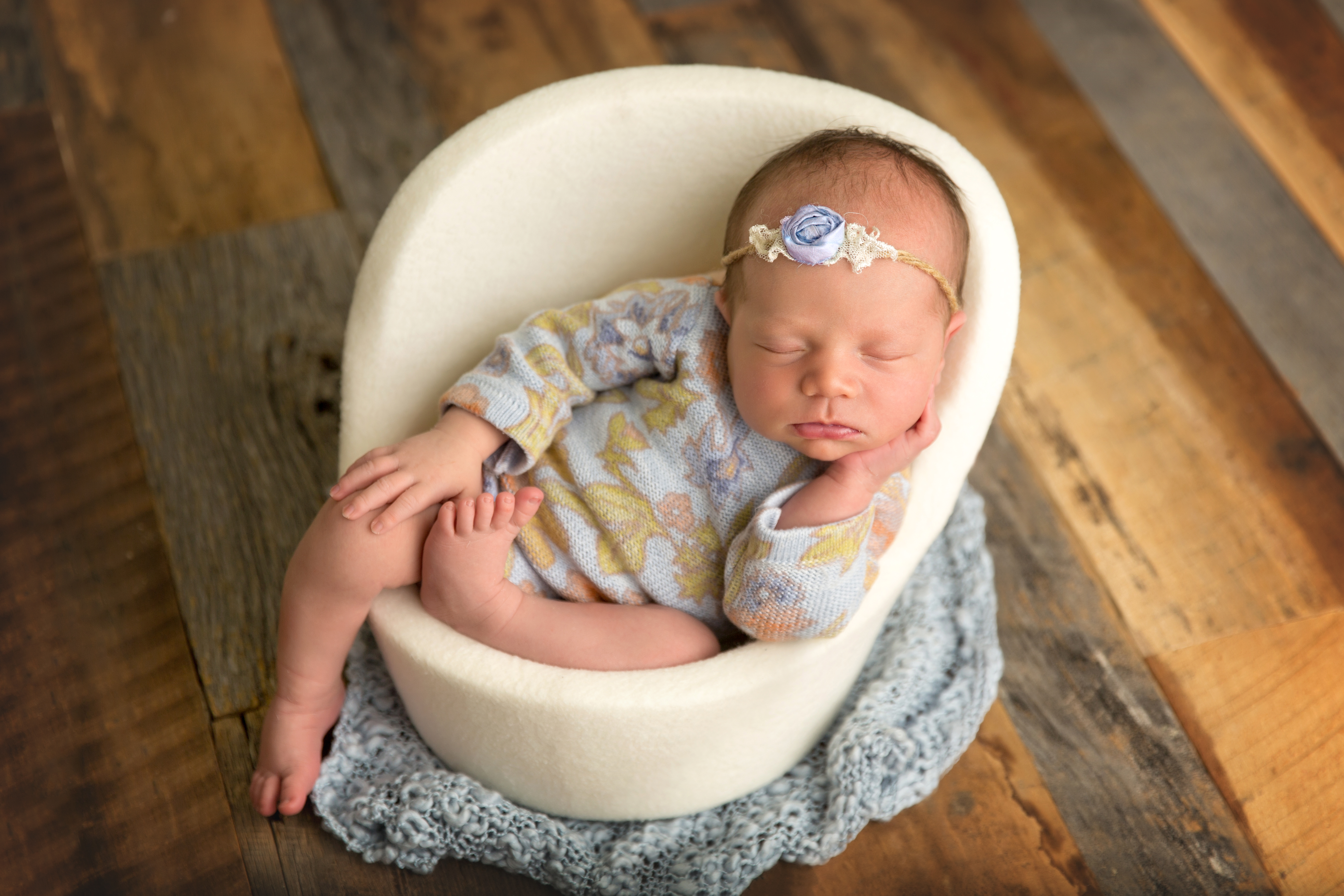 Portrait Pricing 2016 Julie Irene Photography sitting newborn