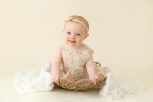adorable 8 month baby girl photo session san clemente