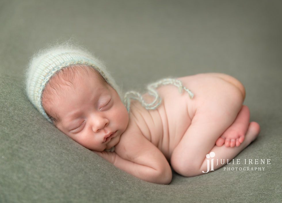 san clemente baby photographer weston knit hat