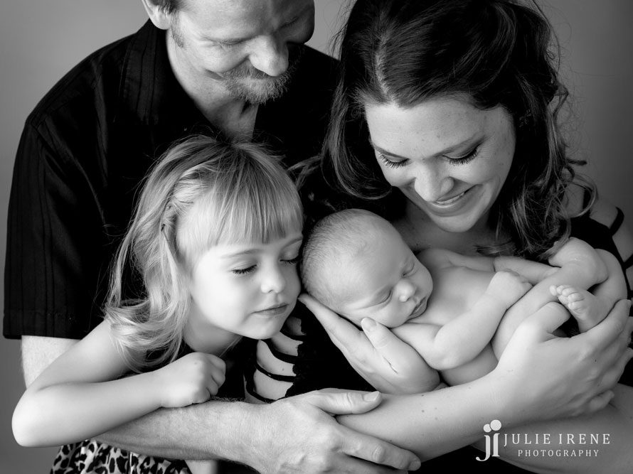 sweet family photography newborn session