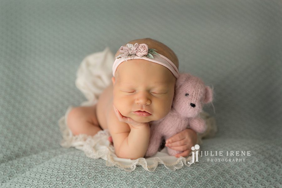 pin and teal newborn pictures