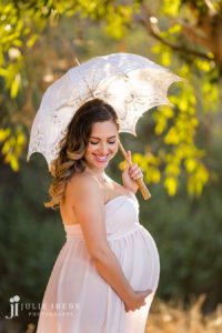 maternity session with umbrella